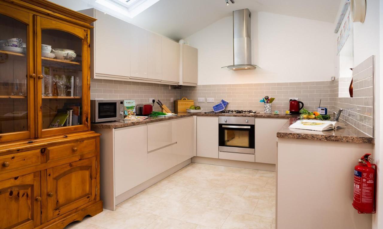 Fern Cottage Ембълсайд Екстериор снимка